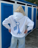 Le sweat à capuche Paris